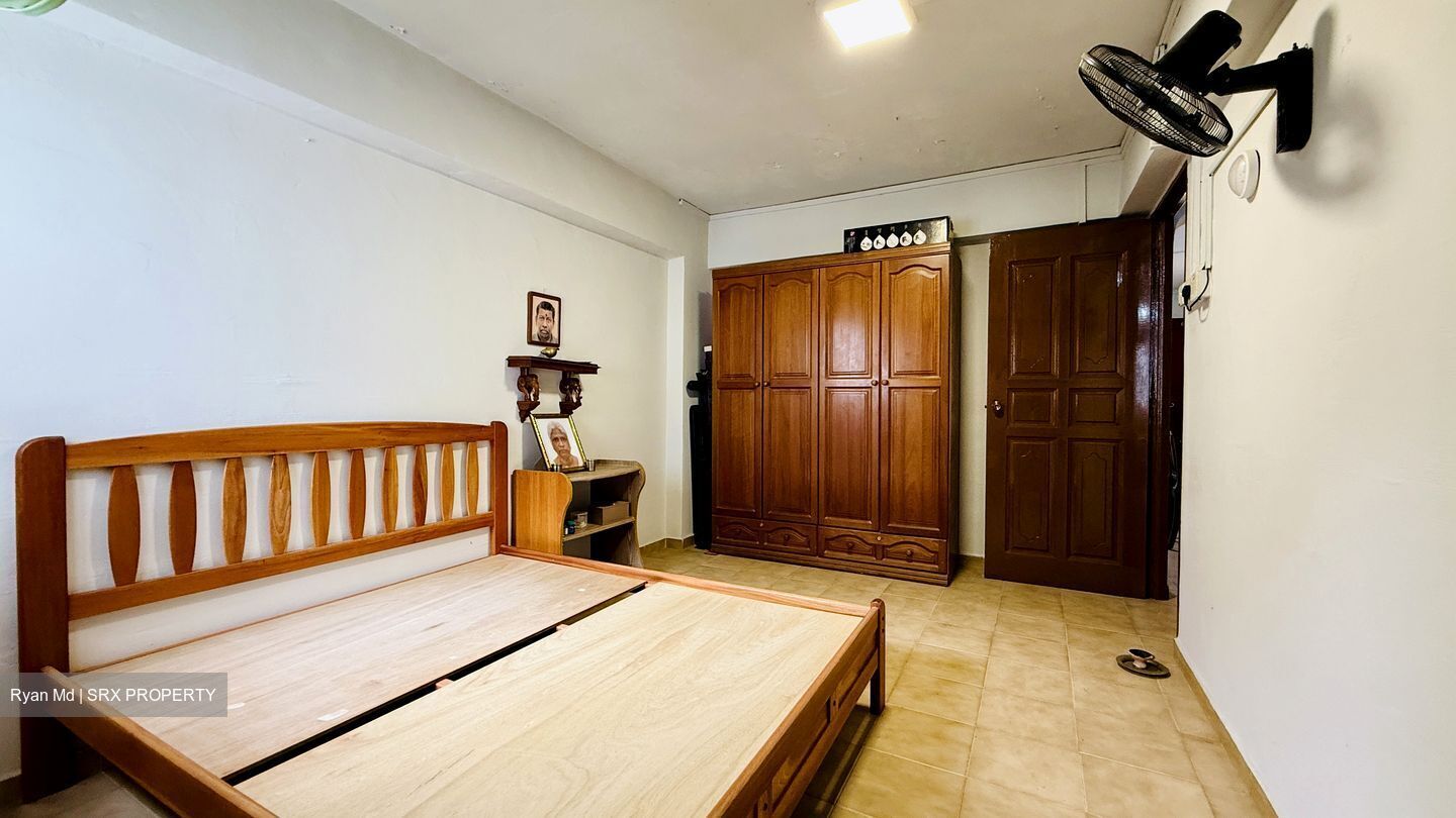 Blk 111 Hwi Yoh Ville (Serangoon), HDB 4 Rooms #566299811